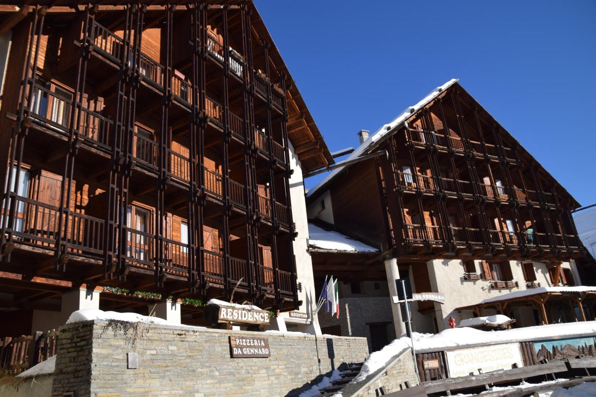 Grange Hike&Ski Sestriere Apartments - Happy.Rentals Buitenkant foto
